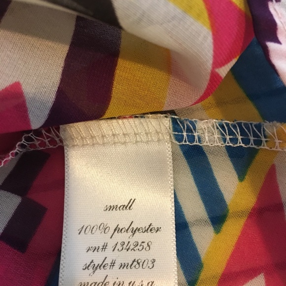 Francesca’s tribal print tank top - Picture 6 of 7